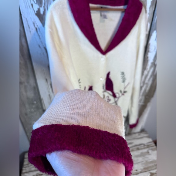J Two Nee York Red Bird Cardinals & Bow Sweater Cardigan size XL - Picture 6 of 16